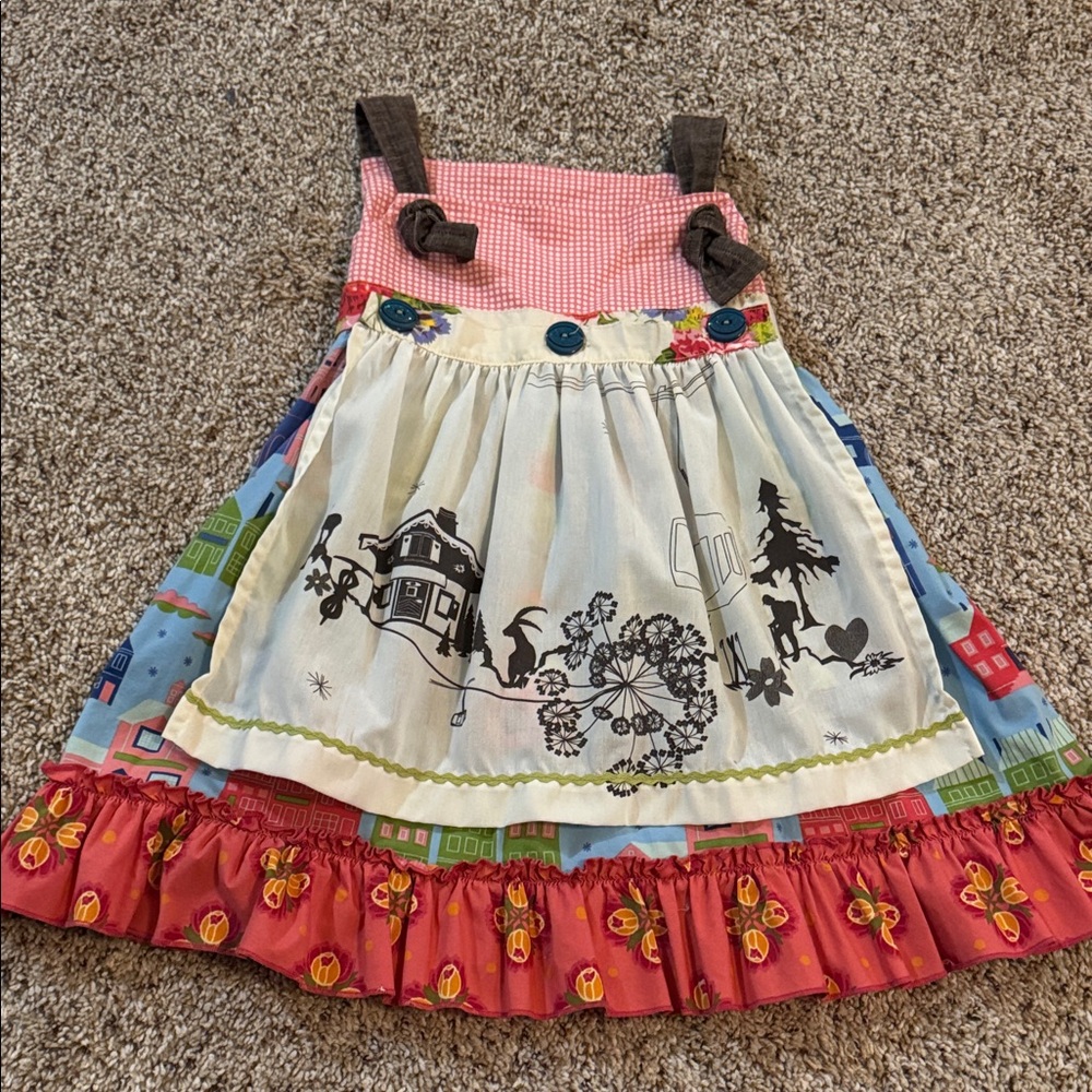 Matilda Jane Felicia Knot Dress - Vintage size 4
Made in Peru